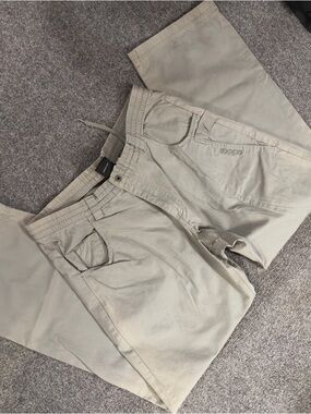 Adidas Khaki Green Elastic Waist Drawstring Hiking Cargo Pant Size Large NWOT